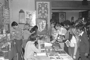 Photo of 1976 Star Trek convention